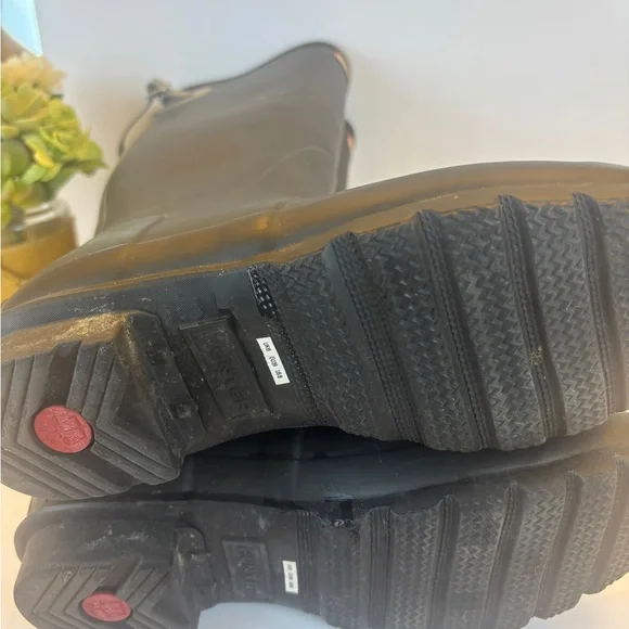 Hunter Black Rain Boots SIZE 8 tall retail $190 - Picture 11 of 14